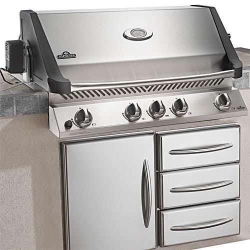 Natural Gas Napoleon Grills Prestige II 600 Series Built-In 37 Inch Gas Grill in Stainless Steel