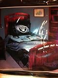 Oakland Raiders Twin/Full Comforter with Two Pillow Shams