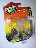 Maisto Fresh Metal Tailwinds 1:493 Scale Die Cast United States Military Aircraft - U.S. Air Force Long-Range, Subsonic, Jet-Powered, Strategic Bomber B-52H Stratofortress with Display Stand