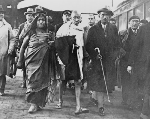 Sarojini+naidu+history+in+india