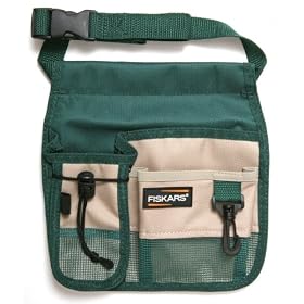 Fiskars Phone and Garden Pocket #9433 Fiskars Phone and Garden Pocket #9433