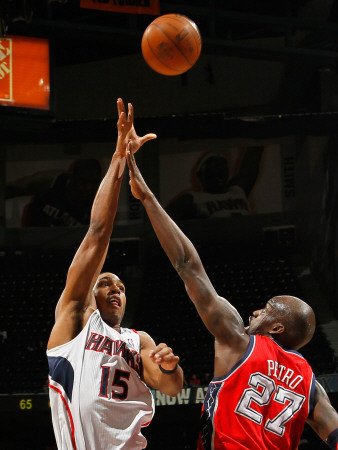 New Jersey Nets v Atlanta Hawks: Al Horford and Johan Petro Photographic Poster Print by Kevin Cox, 30x40