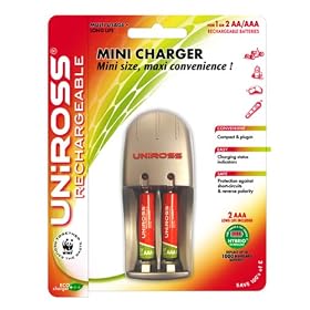 Uniross Mini Charger + 2 x AAA Multi Usage Long Life Batteries