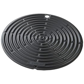 Le Creuset Silicone Multimat, Black, 20.5 cm