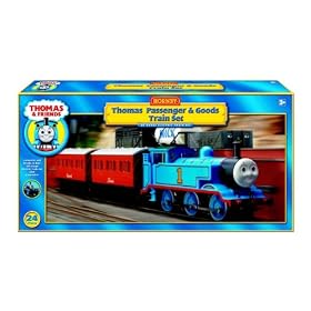 Hornby R9271 00 Gauge Thomas & Friends Passenger Train Set