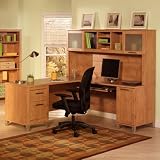 Maple Cross LDesk with Right Return and Hutch