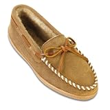 Minnetonka Men's Sheepskin Hardsole Moccasin