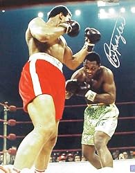 Joe Frazier Signed 8 X 10 Photo (Ali/Frazier I Color Ducking) - Boxing - Authentic Autographed