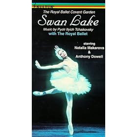 Tchaikovsky - Swan Lake / Makarova, Dowell, Royal Ballet Covent Garden [VHS]