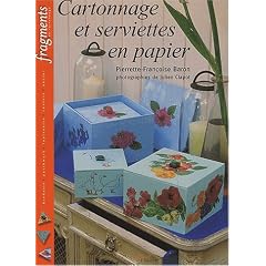 Cartonnage et serviettes en papier