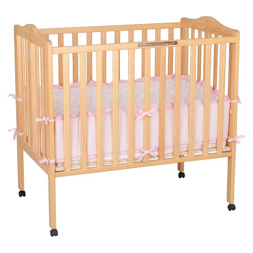 Delta Portable Mini Crib, Natural