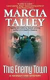  : This Enemy Town: A Hannah Ives Mystery (Hannah Ives Mysteries)
