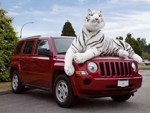 LIFESIZE 7 Foot White Bengal Tiger - Shrinkable