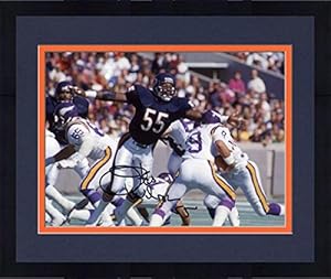 Framed Chicago Bears Otis Wilson Autographed 8'' x 10'' Photograph - Mounted Memories Certified - Autographed NFL Photos