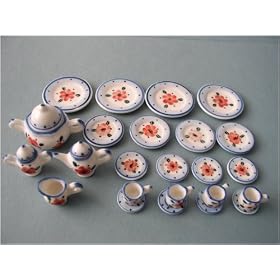 Dolls House Dinner service