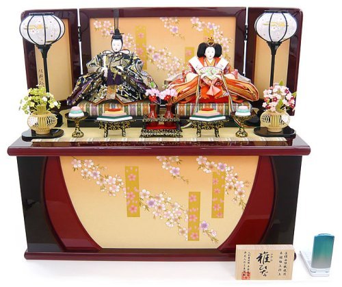 秀光オリジナル限定品 雛人形衣装着親王コンパクト収納飾りセット 優雅な五つ重ねの仕立てを施した吉祥柄で振りの大きな親王様。サイズ以上の迫力も自慢