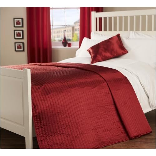 Passion Faux Silk Bedspread in Red