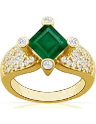 18K Yellow Gold Princess Cut Emerald Ring With Sidestones