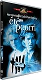 Revue Fox Pathé Europa  / Un été pourri