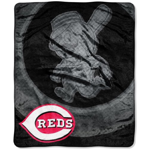 MLB Cincinnati Reds 50-Inch-by-60-Inch Raschel Plush Throw 