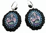  : Tarina Tarantino Queen Alice Cameo Crystal Earrings