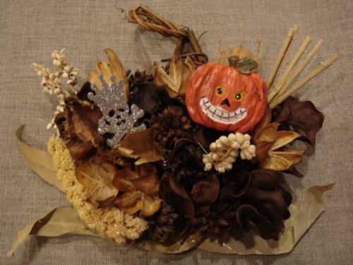 ハロウィンリース（壁掛け） 中