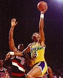 Autographed/Hand Signed Kareem Abdul-jabbar 8x10 Photo - Los Angeles Lakers