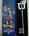 Kingdom Hearts keyblade Replica + Pin