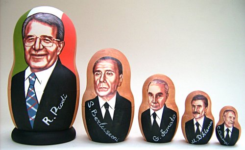 Childrens Toyshop  Toys : Russian Nesting Doll Italy Political Leaders Prodi, Berlusconi, Fomato, DFlema, Siampi 5 Pcs / 7 in set #DSCI 35