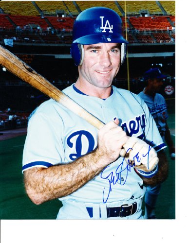 Los Angeles Dodgers Steve Garvey Autographed 8x10 Photo