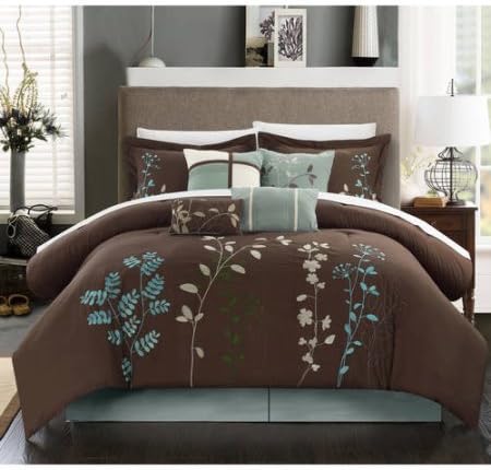 Fortuno 8-Piece Bedding Comforter Set Queen - Brown