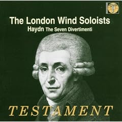 7 divertimenti pour 2 hautbois, 2 cors & 2 bassons