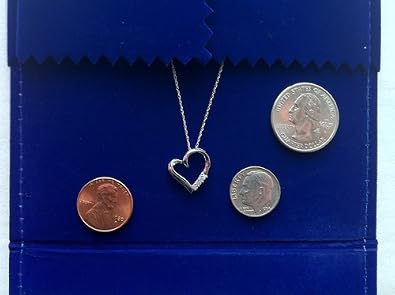 10k Gold 3-stone Diamond Heart Pendant with 18