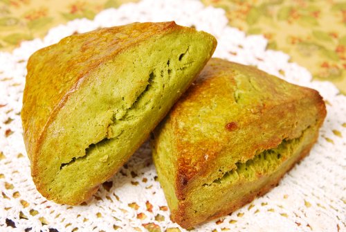 エルクアトロギャッツ 抹茶スコーン 1個