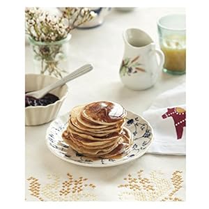 Scandinavian Gatherings: From Afternoon Fika to Midsummer Feast: 70 Simple Recipes & Crafts for Everyday Celebrations