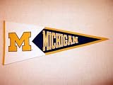 University of Michigan Wolverines - Classic NCAA College (Pennants)