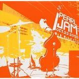 Live at BENAROYA Hallvon "Pearl Jam"