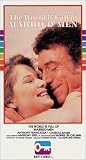 The World Is Full of Married Men [VHS] [Import]