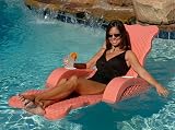 Scalloped Folding Lounge - Coral