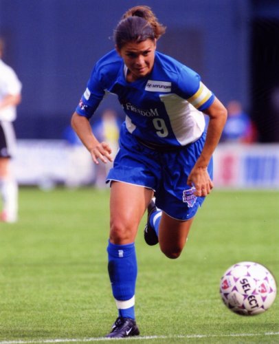 MIA HAMM WOMENS USA SOCCER 8X10 SPORTS ACTION PHOTO (K)