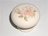 1 1/2 Juliet Knob - New Cream W/Marquesa Transfer