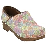 Women's Sanita Professional Bella Closed-Back Clogs
