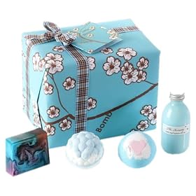 Bomb Cosmetics Little Blossom Gift Set