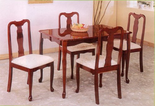 BEAUTIFUL CHERRY FINISH QUEEN 4 CHAIRS