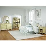 Seaside Dreams Bedroom Set w/ White Metal Bed by Lea Industries