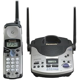 Panasonic KX-TG2570S 2.4 GHz DSS Cordless Phone with Answering System and Caller ID (Silver)