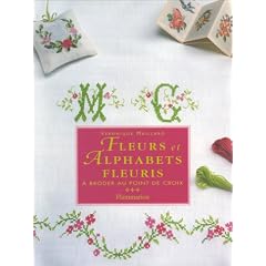 Fleurs et alphabets fleuris a broder au point de croix