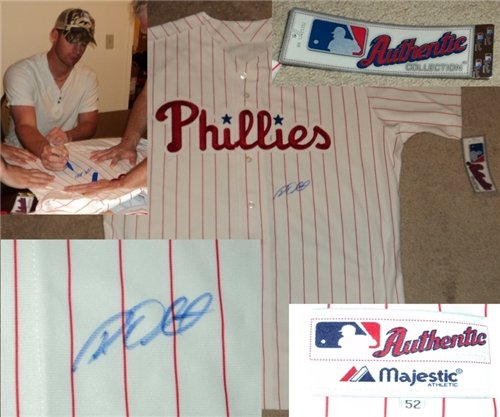 Roy Oswalt Hand Autographed/Hand Signed Philadelphia Phillies Authentic Jersey