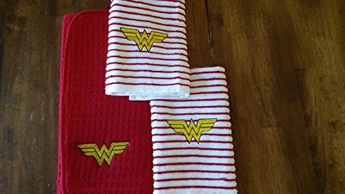 Set of 2 Wonder Woman cotton kitchen towels and microfiber drying mat