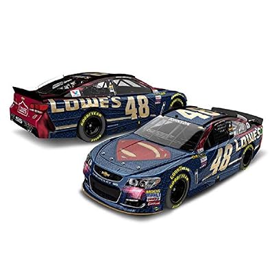 Lionel Racing Jimmie Johnson #48 Lowe's Batman V Superman 2016 Chevrolet SS 1:24 ARC HOTO Official Diecast of NASCAR Vehicle